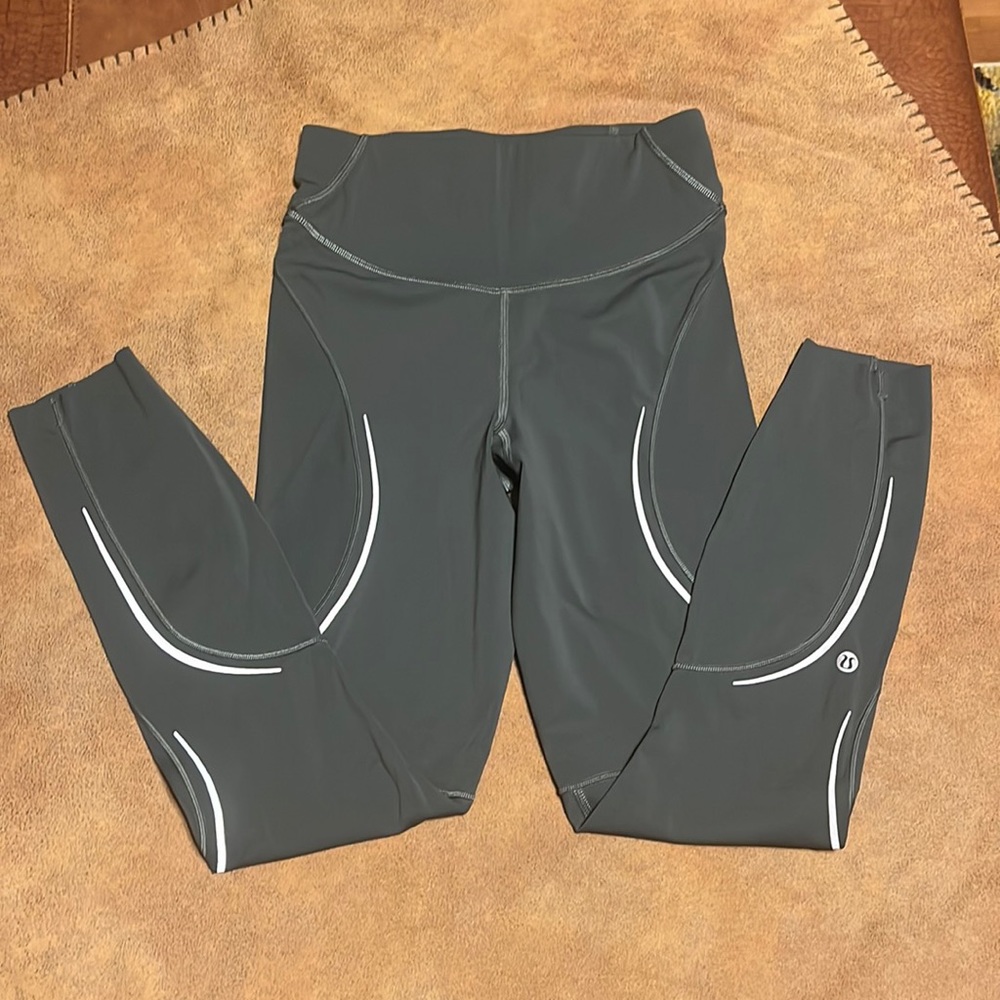 Lululemon Base Pace High Rise Reflective Tight 25”